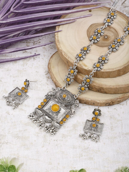 GS Yellow Square Long Necklace