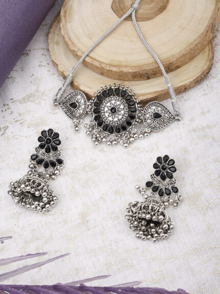 GS Black Flower Round Choker