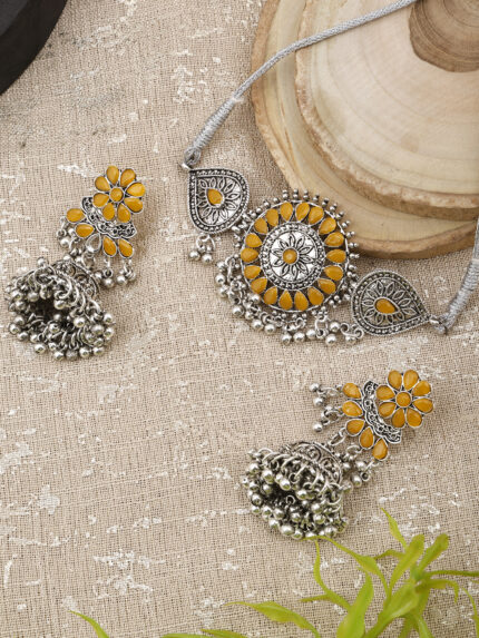 GS Yellow Flower Round Choker